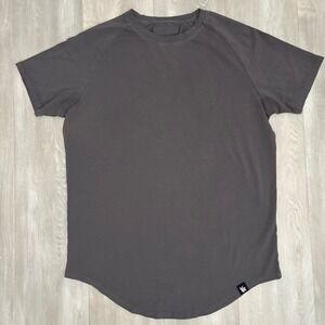 YoungLA crew neck scallop bottom Lg Tee. rubber logo